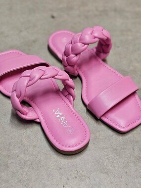 Braided Strap Pink Flat Sandals For Women Comfortable Square Toe Slip-On Design